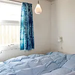 6 Person In Hotel Hejls